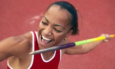 开云体育平台APP-沙漠钻石刺穿德意志战舰，当南非之刃于欧冠之巅出鞘，看台见证卡瓦哈尔接管了时代的十字路口