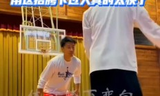 开云体育下载-球场之争：选手展现出色技术击败对手