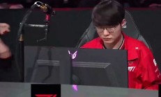 开云平台-关于C9翻盘T1，JackeyLove开启传奇时刻宿命之战2025世界赛，锁定晋级资格的信息