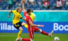 开云官网-波兰客场不敌瑞典，晋级希望渺茫