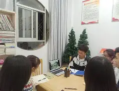 包含阿什维尔联胜利在望，逐步摆脱降级危机的词条