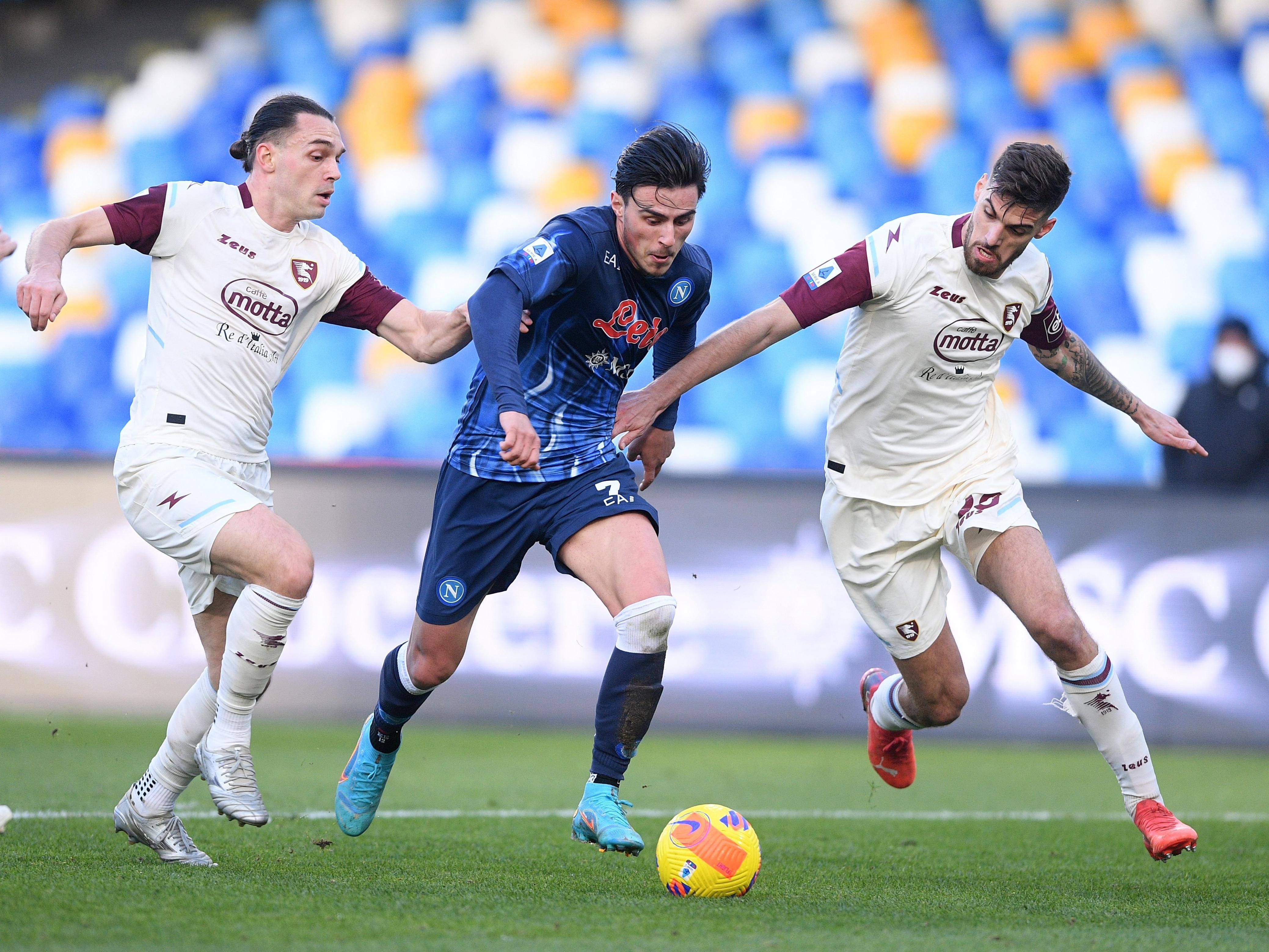 热那亚意甲开门红,首轮惊艳斩获三分 热那亚意甲开门红,首轮惊艳斩获三分