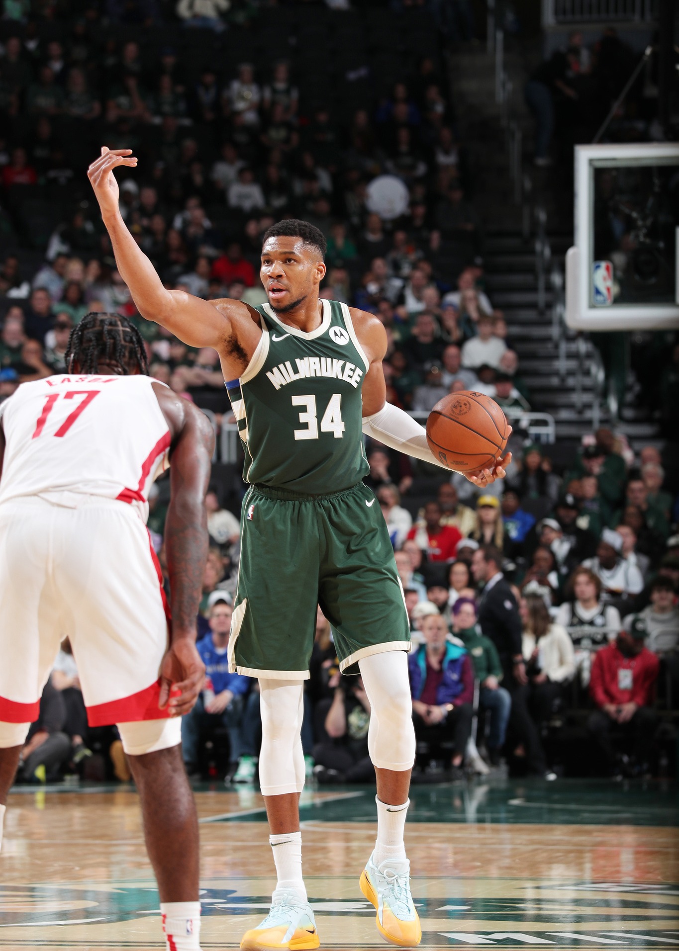 雄鹿再胜篮网,猛龙击败魔术 雄鹿再胜篮网,猛龙击败魔术