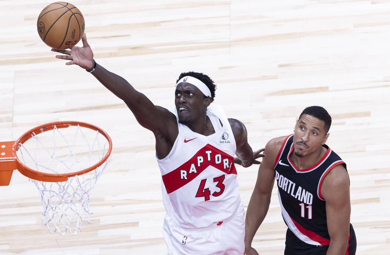 猛龙主场惜败猛马，东部头名之争