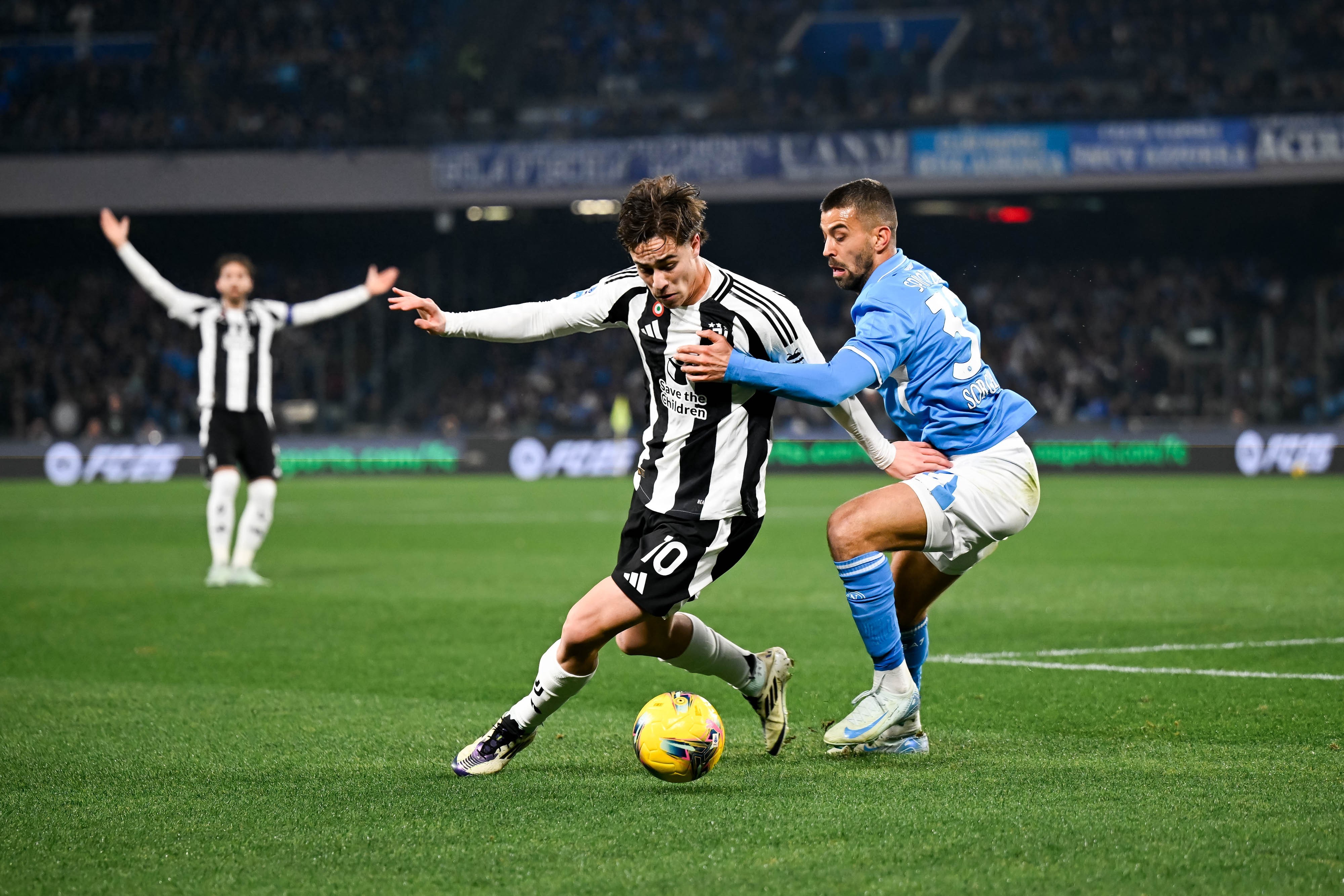 拜仁慕尼黑面对尤文图斯的挑战，全力备战