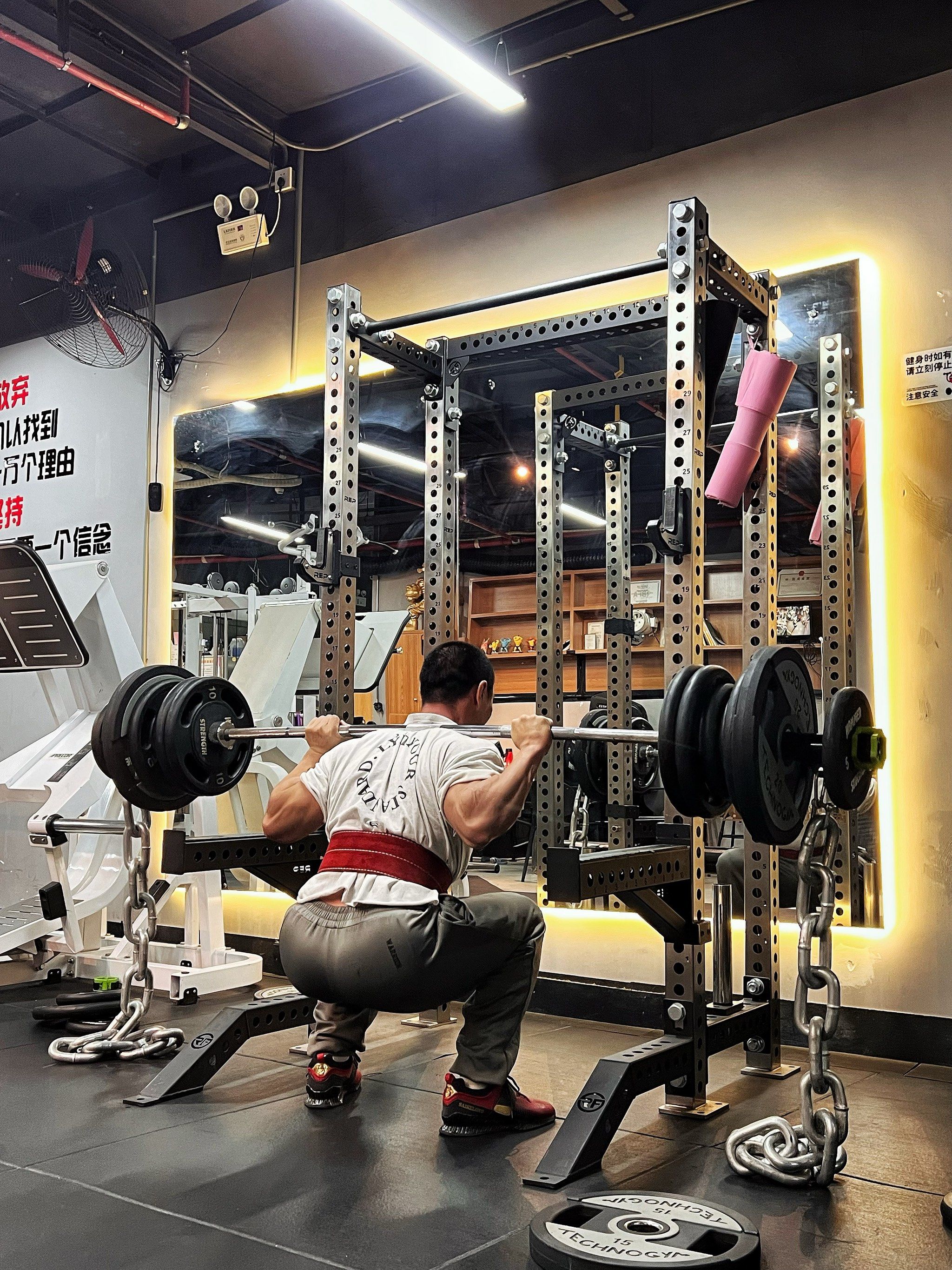 深圳佳兆业球员录制健身教学视频 深圳佳兆业球员录制健身教学视频